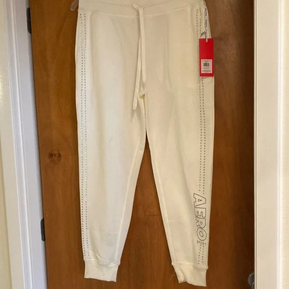 Aeropostale Rhinestone Detail Off-White Sweatpants Joggers - Picture 5 of 8